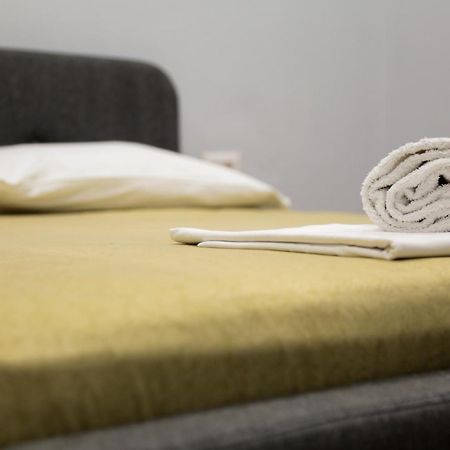 Be Solei Studio Apartments Sol 2 Τίρανα Εξωτερικό φωτογραφία
