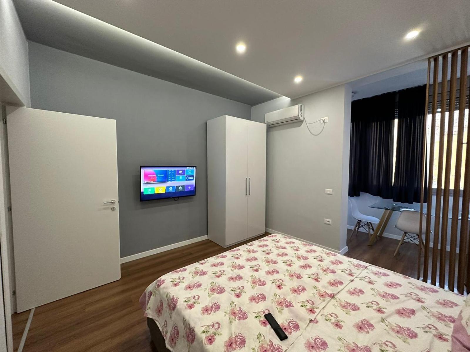 Be Solei Studio Apartments Sol 2 Τίρανα Εξωτερικό φωτογραφία